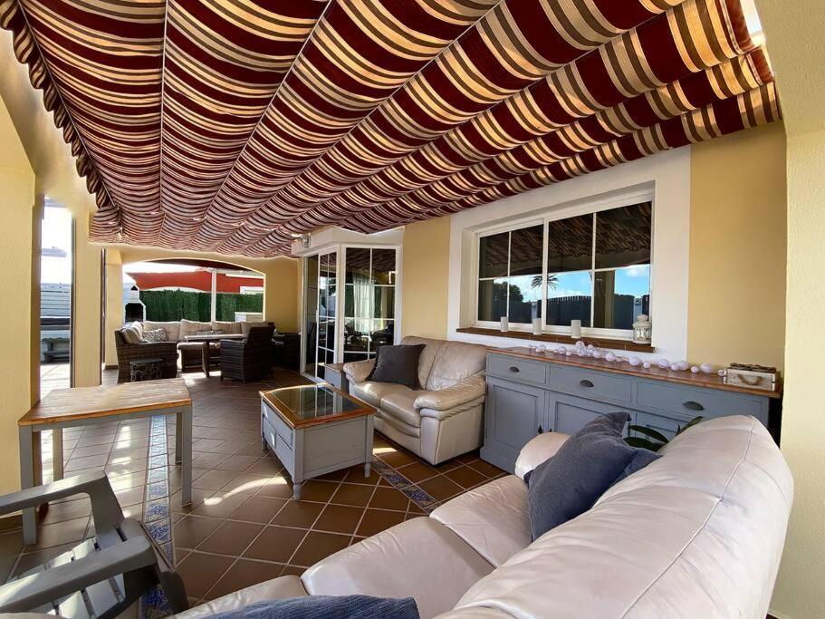 Comfortable Family House With Pool And Jacuzzi Costa De Antigua Exteriér fotografie