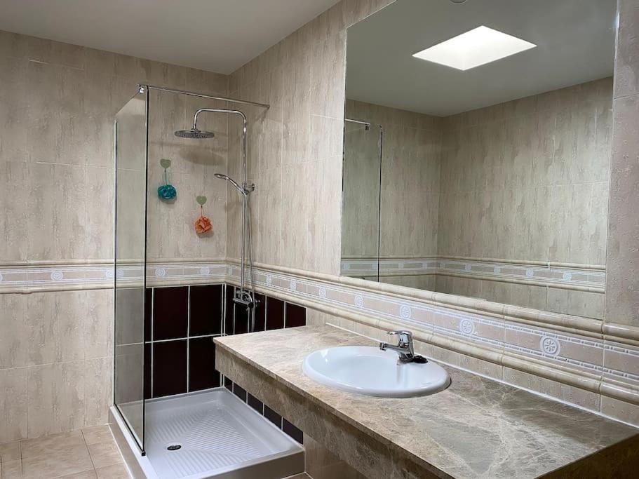 Comfortable Family House With Pool And Jacuzzi Costa De Antigua Exteriér fotografie
